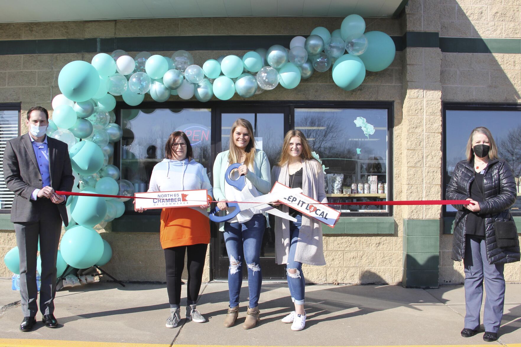 New boutique opens in Isanti